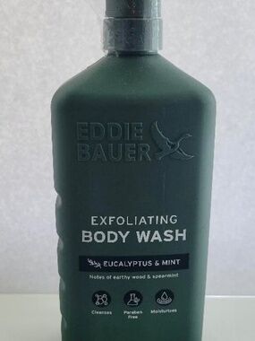 EDDIE BAUER Exfoliating Body Wash For Men Eucalyptus and Mint 32oz